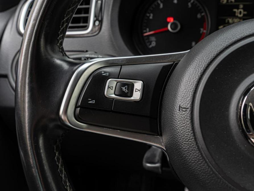 Volkswagen Polo V Рестайлинг Краснодар  - изображение 14