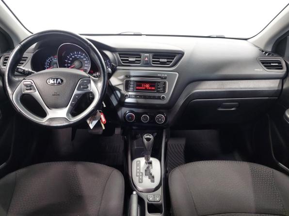 Kia Rio III Рестайлинг с пробегом 2016 года, цена 1 140 000 рублей, 51270 км, хэтчбек, Автокод Объявления