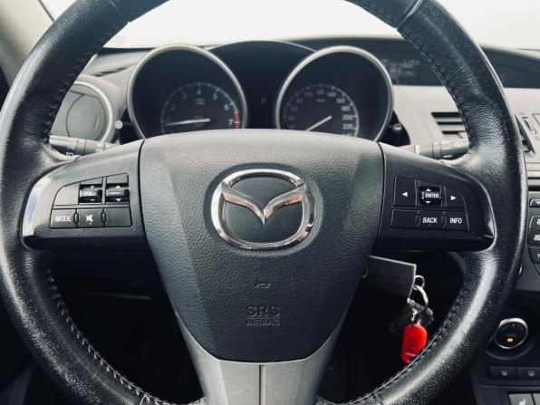 Mazda 3 II (BL) Рестайлинг с пробегом 2012 года, цена 720 000 рублей, 196000 км, хэтчбек, Автокод Объявления