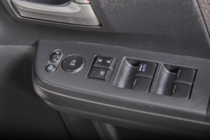 Honda Stepwgn IV Рестайлинг с пробегом 2013 года, цена 1 689 000 рублей, 171600 км, минивэн, Автокод Объявления