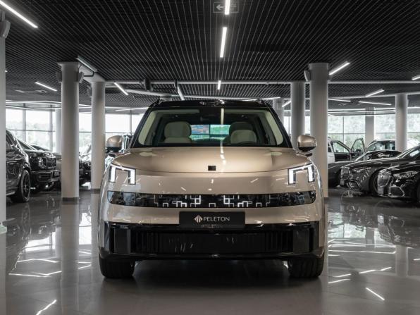 Lynk &amp; Co 900 с пробегом 2025 года, цена 7 500 000 рублей, 8500 км, внедорожник, Автокод Объявления