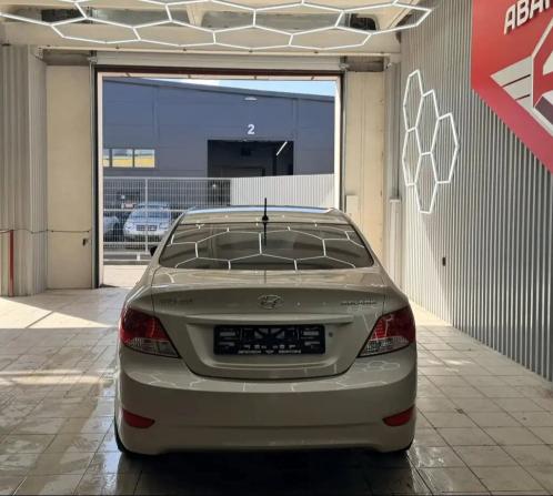 Hyundai Solaris I с пробегом 2013 года, цена 730 000 рублей, 130710 км, седан, Автокод Объявления