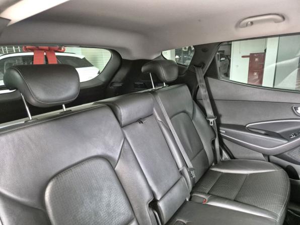 Hyundai Santa Fe III с пробегом 2013 года, цена 1 699 000 рублей, 210033 км, внедорожник, Автокод Объявления