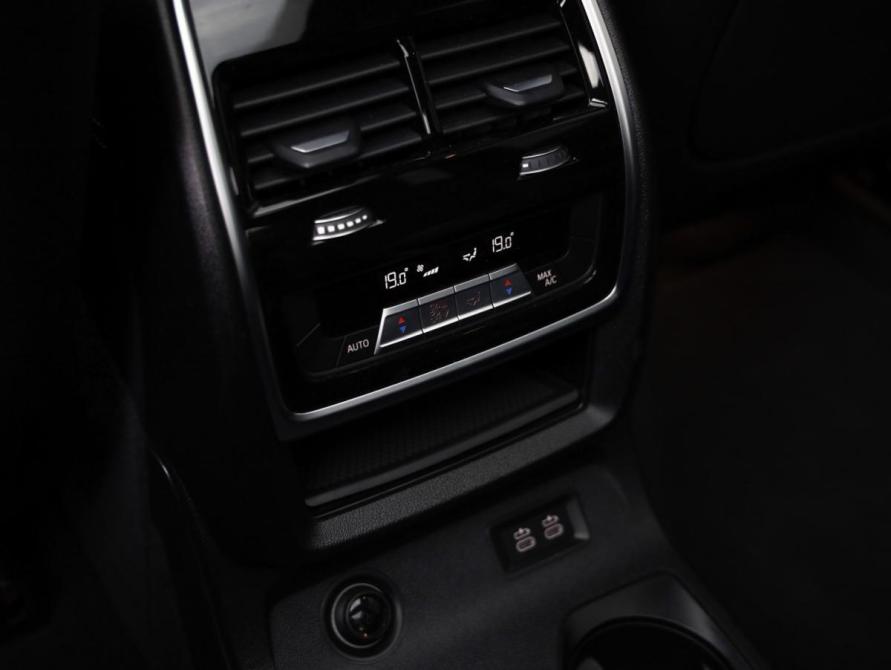 BMW X7 I (G07) Санкт-Петербург  - изображение 27