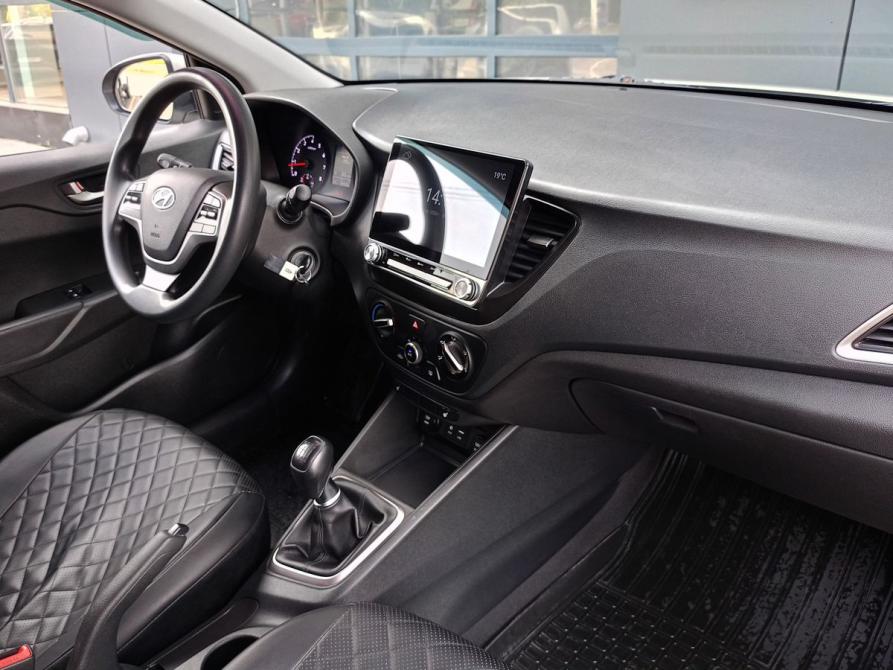 Hyundai Solaris II Казань  - изображение 6