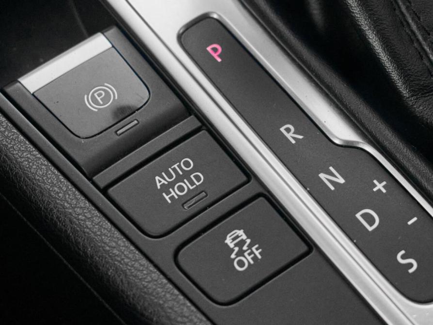 Volkswagen Passat CC I Рестайлинг Екатеринбург  - изображение 23
