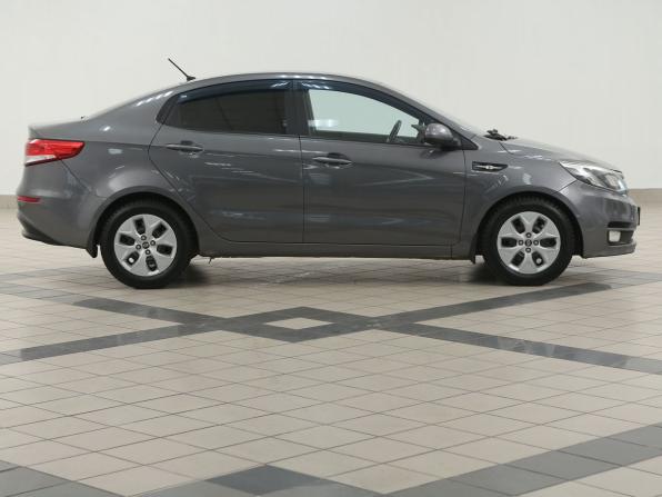 Kia Rio III Рестайлинг с пробегом 2015 года, цена 975 000 рублей, 138300 км, седан, Автокод Объявления