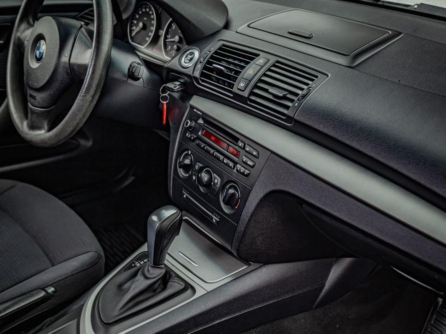 BMW 1 серии I (E81/E82/E87/E88) Рестайлинг Тюмень  - изображение 16