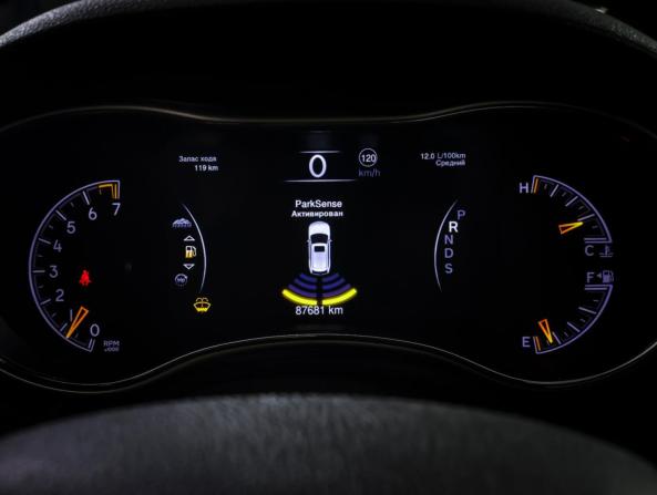 Jeep Grand Cherokee IV (WK2) Рестайлинг с пробегом 2015 года, цена 2 690 000 рублей, 88200 км, внедорожник, Автокод Объявления