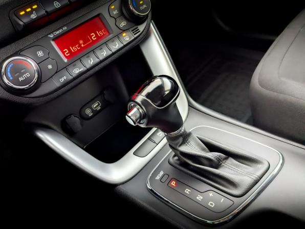 Kia Ceed II Рестайлинг с пробегом 2016 года, цена 1 330 000 рублей, 130830 км, хэтчбек, Автокод Объявления