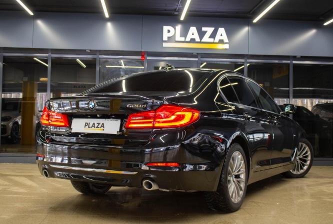 BMW 5 серии VII (G30/G31/G38) с пробегом 2017 года, цена 2 849 000 рублей, 199112 км, седан, Автокод Объявления