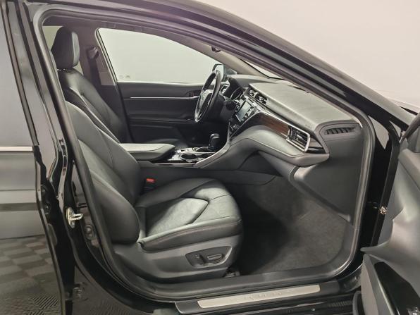 Toyota Camry VIII (XV70) с пробегом 2021 года, цена 2 199 000 рублей, 147184 км, седан, Автокод Объявления