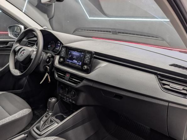 Skoda Rapid II с пробегом 2021 года, цена 1 170 000 рублей, 131773 км, лифтбек, Автокод Объявления