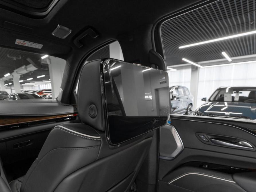 Cadillac Escalade V Москва  - изображение 31