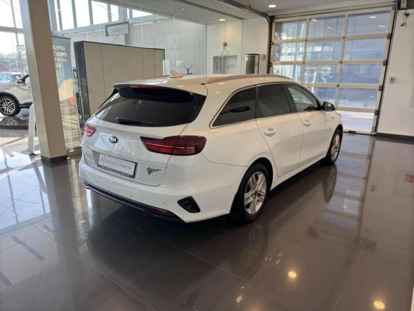 Kia Ceed III с пробегом 2019 года, цена 1 620 000 рублей, 145045 км, универсал, Автокод Объявления