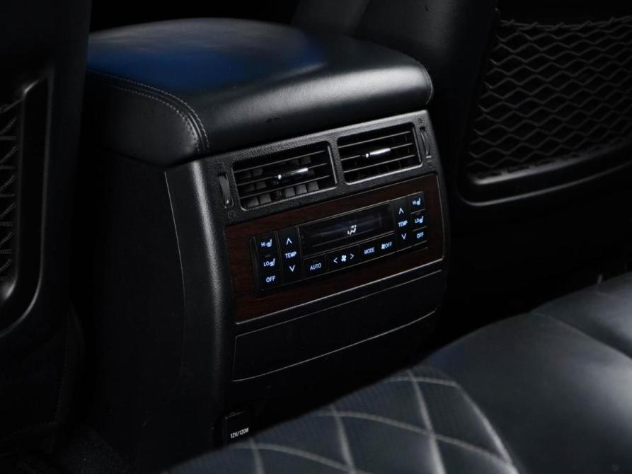 Toyota Land Cruiser 200 Series Рестайлинг 2 Москва  - изображение 16