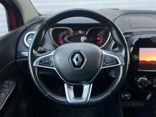 Renault Kaptur I Рестайлинг с пробегом 2021 года, цена 1 670 000 рублей, 75590 км, внедорожник, Автокод Объявления