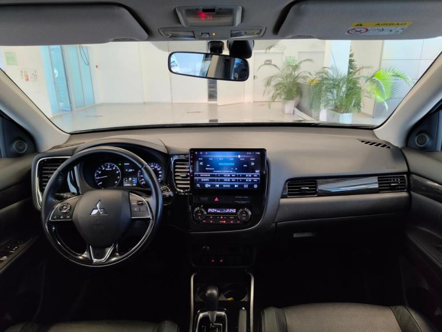 Mitsubishi Outlander III Рестайлинг 2 Санкт-Петербург  - изображение 10
