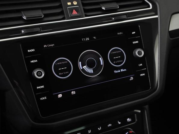 Volkswagen Tiguan II с пробегом 2017 года, цена 2 269 000 рублей, 164630 км, внедорожник, Автокод Объявления