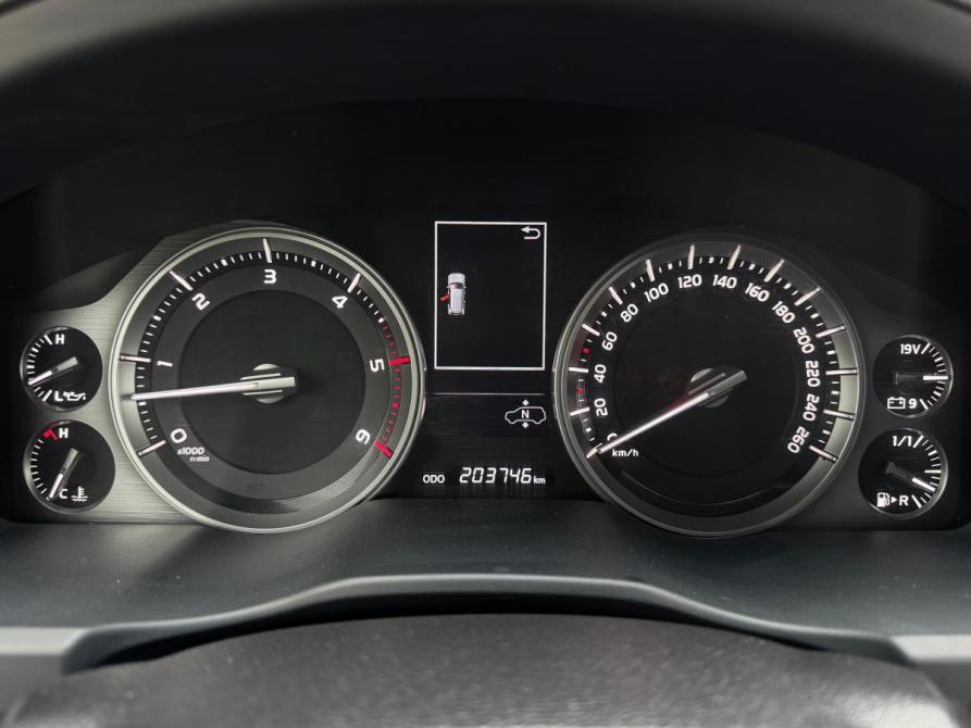 Toyota Land Cruiser 200 Series Рестайлинг 2 Иркутск  - изображение 15