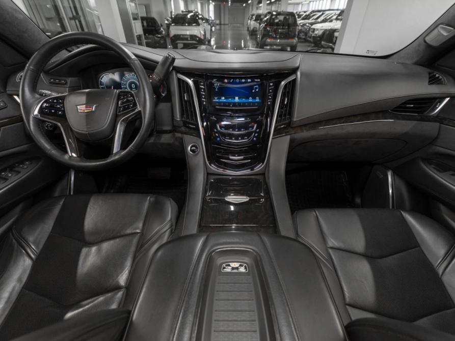 Cadillac Escalade IV Москва  - изображение 8