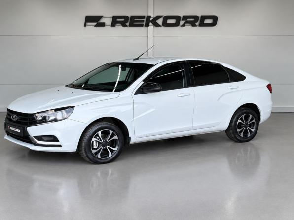 Lada (ВАЗ) Vesta I с пробегом 2022 года, цена 1 149 000 рублей, 82000 км, седан, Автокод Объявления