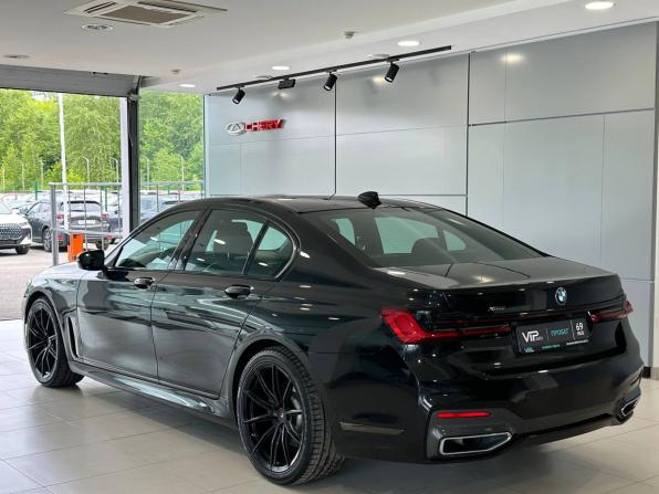 BMW 7 серии VI (G11/G12) Рестайлинг с пробегом 2020 года, цена 5 497 000 рублей, 138130 км, седан, Автокод Объявления