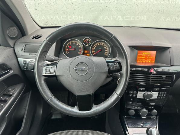 Opel Astra H Рестайлинг с пробегом 2012 года, цена 635 000 рублей, 156000 км, хэтчбек, Автокод Объявления