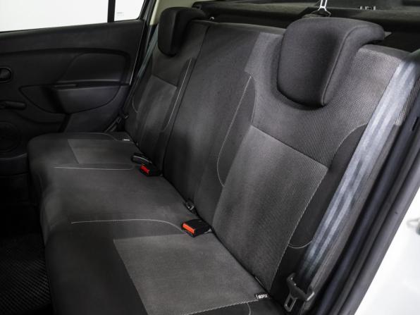 Renault Logan II Рестайлинг с пробегом 2020 года, цена 1 428 000 рублей, 136800 км, седан, Автокод Объявления