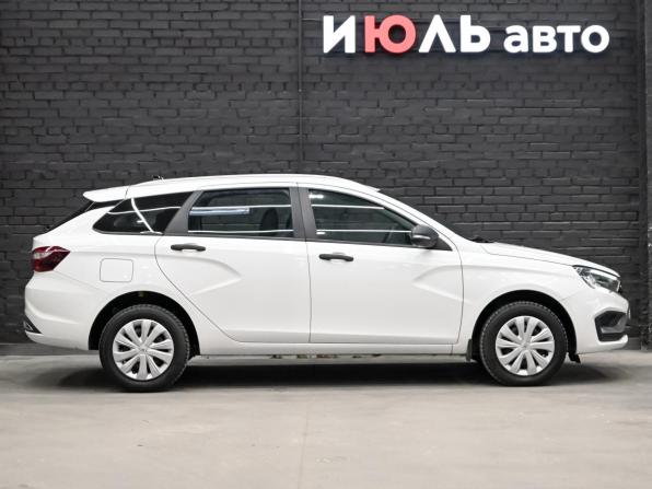 Lada (ВАЗ) Vesta I Рестайлинг (NG) с пробегом 2024 года, цена 1 400 000 рублей, 54885 км, универсал, Автокод Объявления