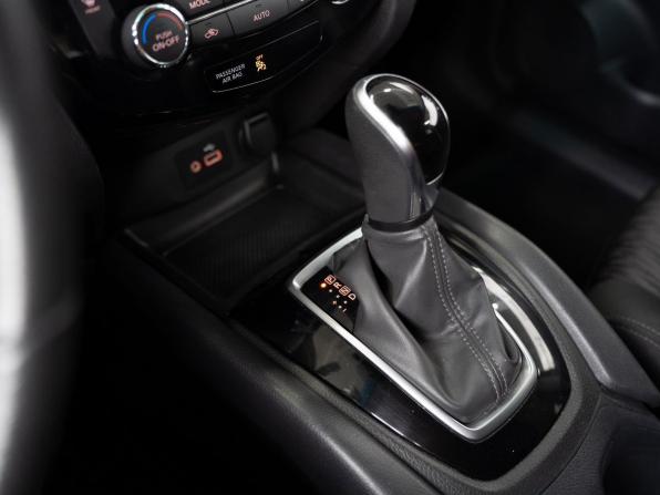 Nissan Rogue II Рестайлинг с пробегом 2019 года, цена 2 020 000 рублей, 113455 км, внедорожник, Автокод Объявления