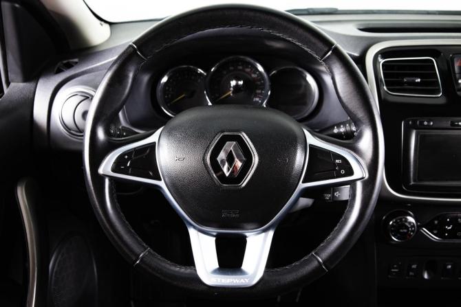 Renault Sandero II Рестайлинг с пробегом 2019 года, цена 1 129 000 рублей, 52707 км, хэтчбек, Автокод Объявления