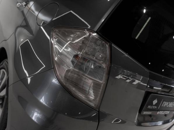 Honda Fit II с пробегом 2013 года, цена 940 000 рублей, 95392 км, хэтчбек, Автокод Объявления
