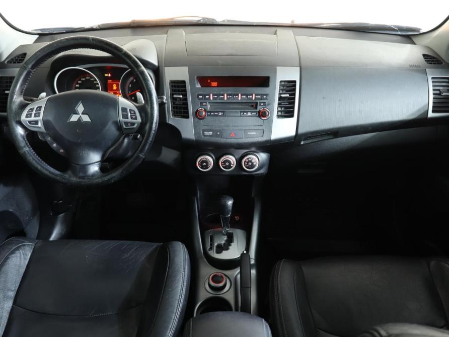 Mitsubishi Outlander II Москва  - изображение 24