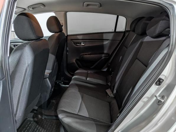 Kia Rio IV Рестайлинг с пробегом 2021 года, цена 1 690 000 рублей, 102191 км, хэтчбек, Автокод Объявления