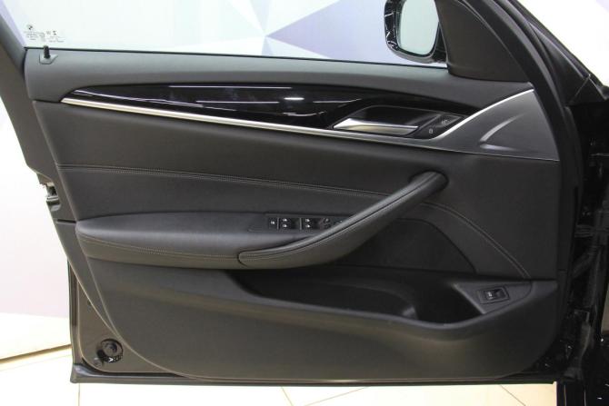 BMW 5 серии VII (G30/G31/G38) Рестайлинг с пробегом 2020 года, цена 3 885 000 рублей, 158898 км, универсал, Автокод Объявления