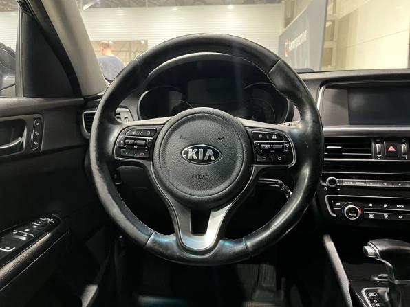 Kia Optima IV Рестайлинг с пробегом 2018 года, цена 1 780 000 рублей, 162893 км, седан, Автокод Объявления