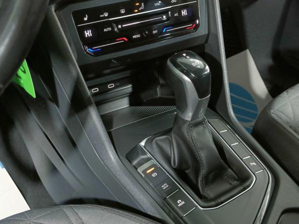 Volkswagen Tiguan II Рестайлинг с пробегом 2020 года, цена 2 849 000 рублей, 76000 км, внедорожник, Автокод Объявления