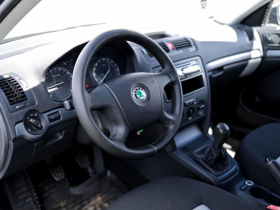 Skoda Octavia II (A5) Ижевск  - изображение 9