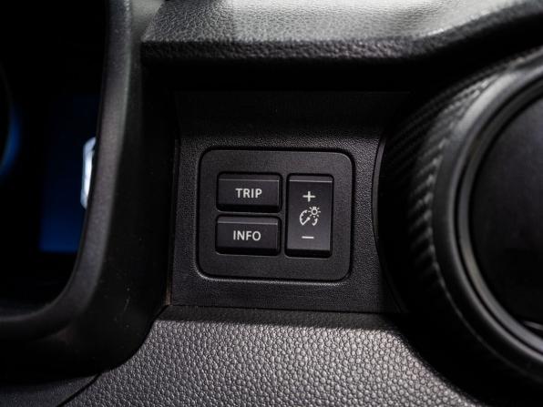 Suzuki Ignis III с пробегом 2019 года, цена 1 065 000 рублей, 99500 км, хэтчбек, Автокод Объявления