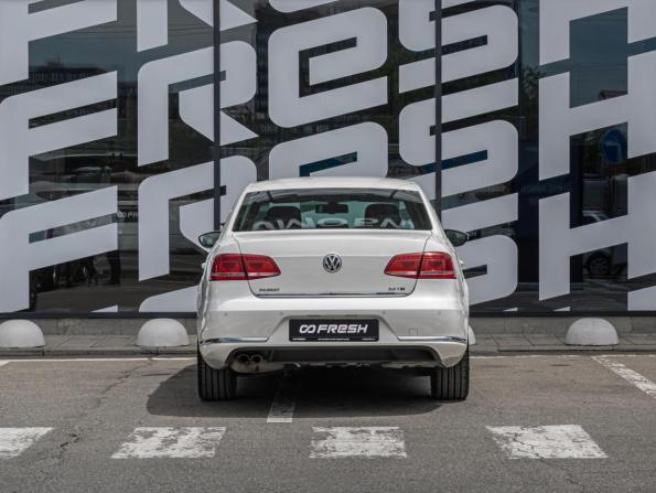 Volkswagen Passat B7 с пробегом 2011 года, цена 1 474 000 рублей, 102479 км, седан, Автокод Объявления