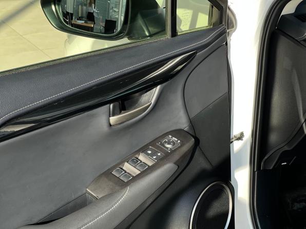 Lexus NX I Рестайлинг с пробегом 2021 года, цена 3 895 000 рублей, 52683 км, внедорожник, Автокод Объявления