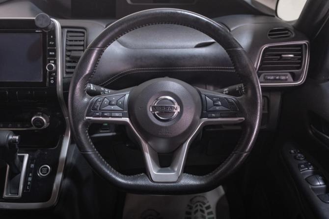 Nissan Serena V (C27) с пробегом 2018 года, цена 1 949 000 рублей, 95000 км, минивэн, Автокод Объявления