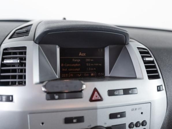 Opel Zafira B Рестайлинг с пробегом 2013 года, цена 790 000 рублей, 183565 км, компактвэн, Автокод Объявления