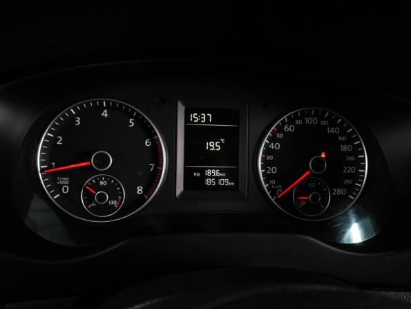 Volkswagen Jetta VI с пробегом 2014 года, цена 992 000 рублей, 185106 км, седан, Автокод Объявления