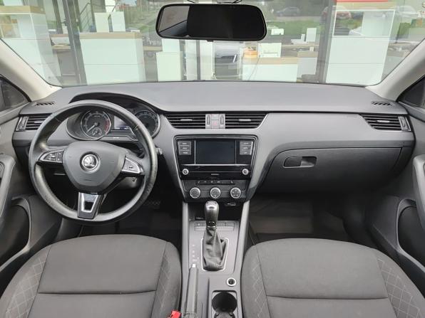 Skoda Octavia III (A7) Рестайлинг с пробегом 2020 года, цена 1 678 000 рублей, 112000 км, лифтбек, Автокод Объявления