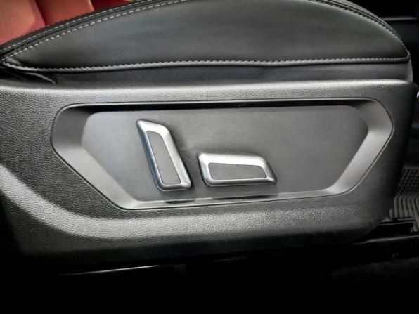 Haval Jolion I Рестайлинг с пробегом 2024 года, цена 1 990 000 рублей, 45802 км, внедорожник, Автокод Объявления