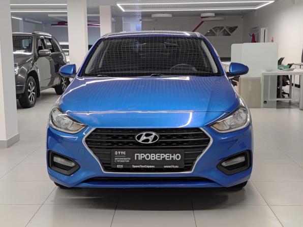 Hyundai Solaris II с пробегом 2018 года, цена 882 000 рублей, 173138 км, седан, Автокод Объявления