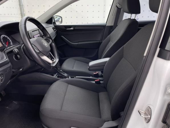 Volkswagen Polo VI с пробегом 2021 года, цена 1 760 000 рублей, 62447 км, лифтбек, Автокод Объявления