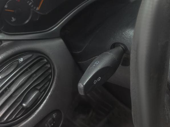 Ford Focus I Рестайлинг с пробегом 2004 года, цена 289 000 рублей, 182000 км, седан, Автокод Объявления